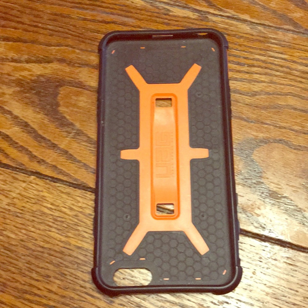 Apple UAG 6s case